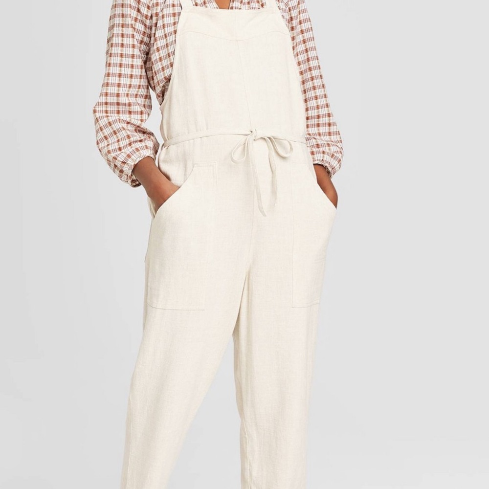 Fashion nova /universal tread